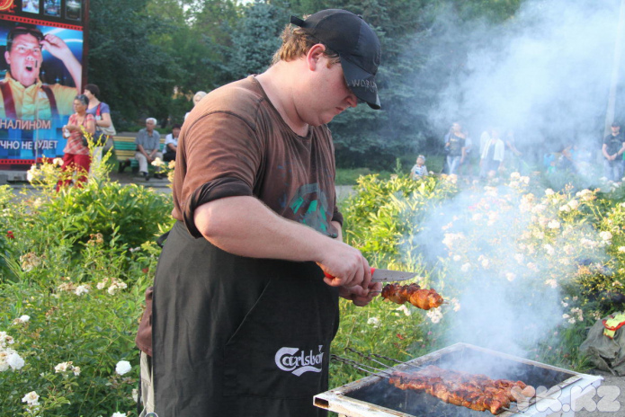 Сколько мы им платим